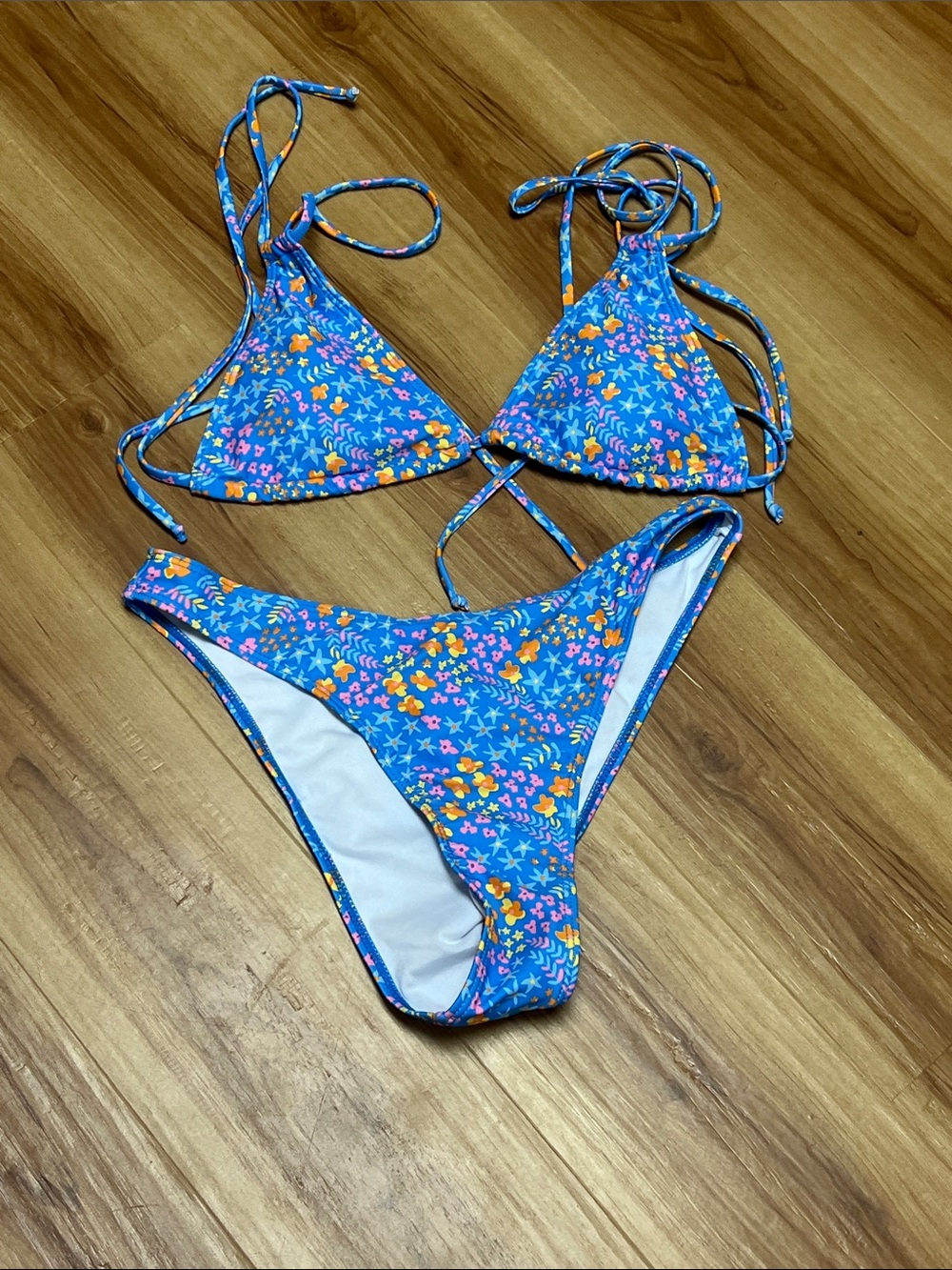 New! S top M matching bottom Blue Floral String Bikini Set